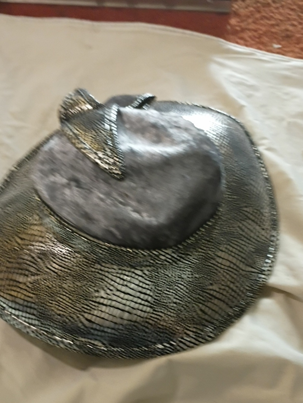 NWT Vintage Mr. Hi's Classic Silver Metallic Snakeskin Wide Brim Dress Hat